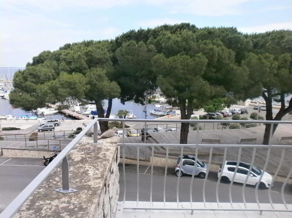 קרקראן Hotel Le Richiardi מראה חיצוני תמונה